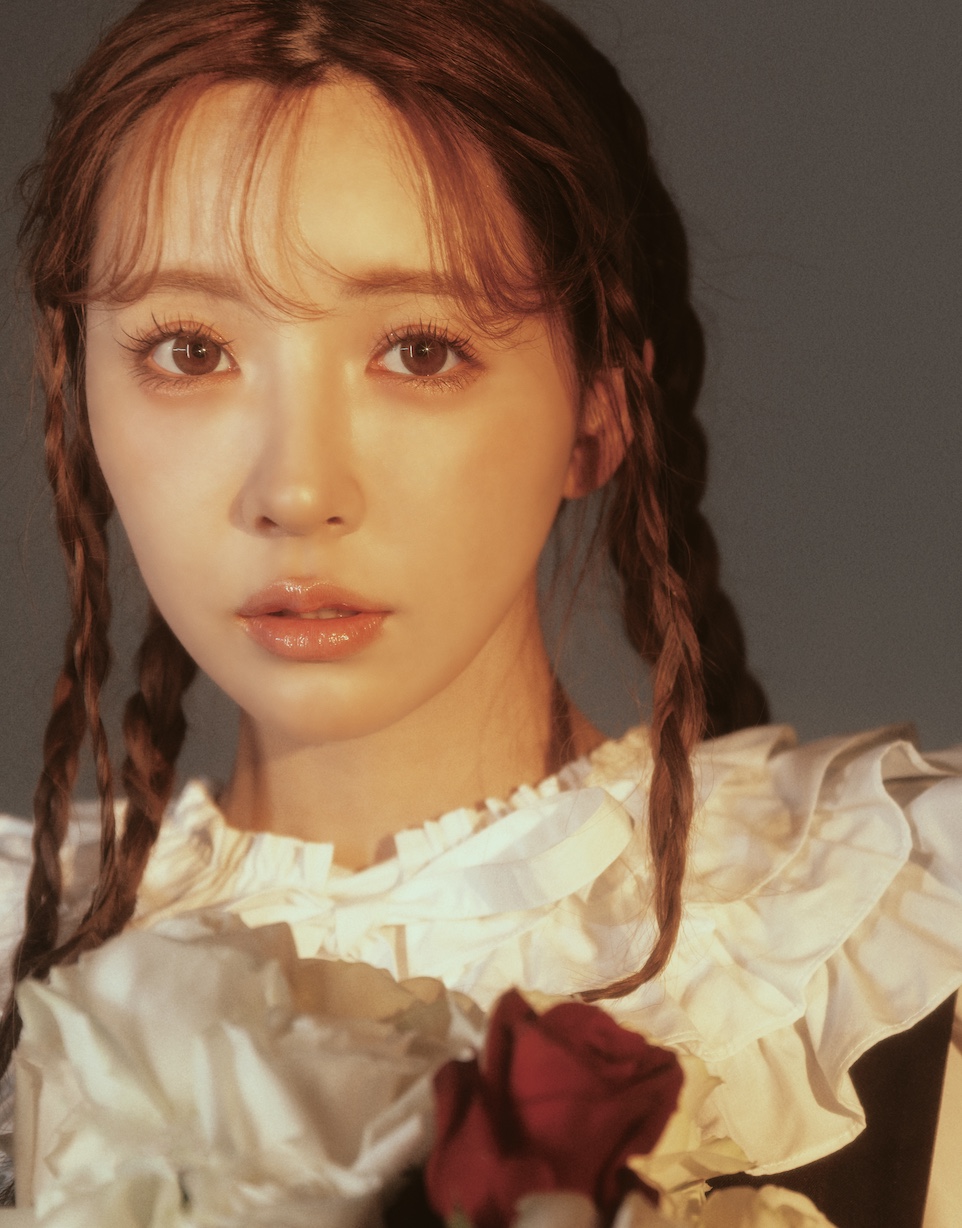 若手女優　顔アップ 三上 悠亜】何度でも、前を向いて。［夕暮れに咲く花］ | PECHE_web