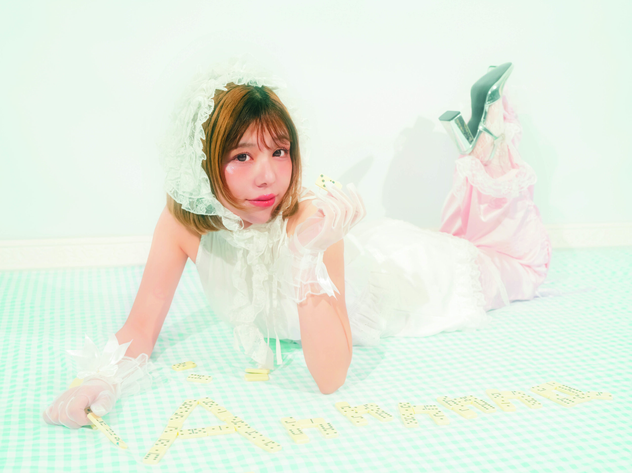 PECHE010アンバサダーモデル Annnnnaの空 ーThe Little Me Inside Me